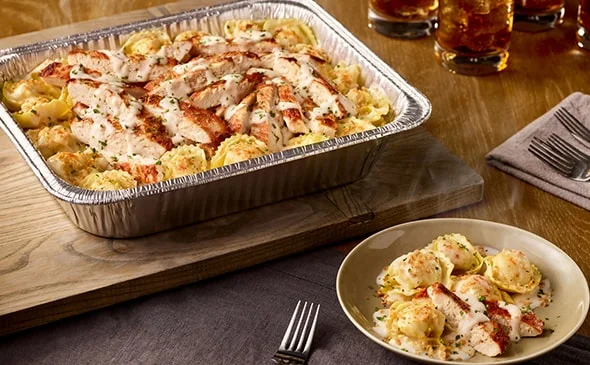 Chicken Tortelloni Alfredo (Serves 4-6)